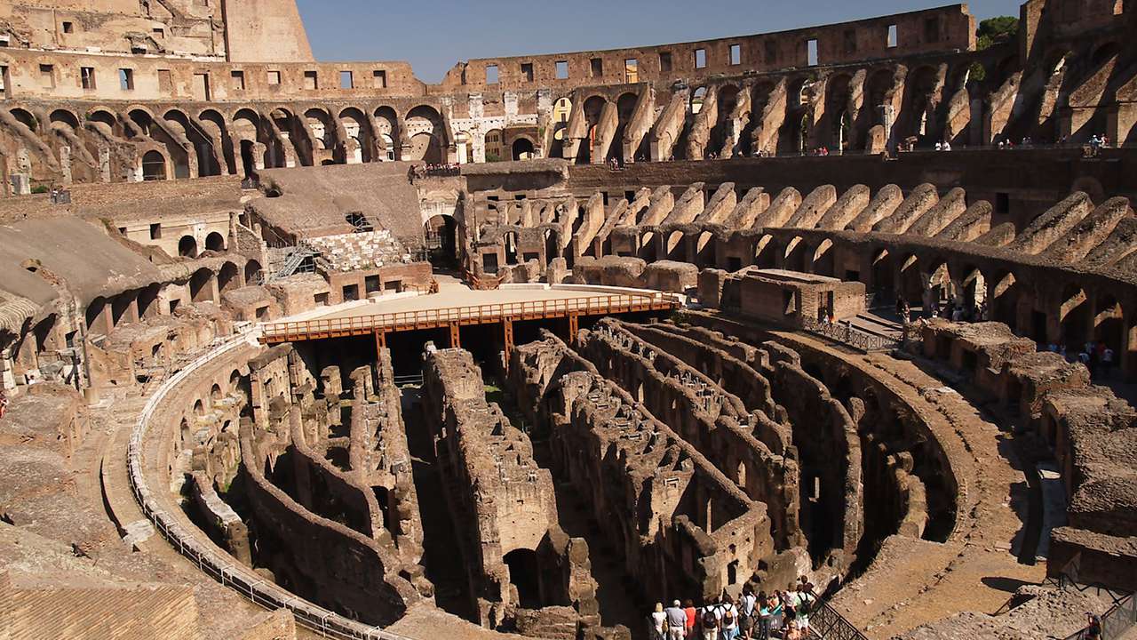Colosseum Tour with Belvedere