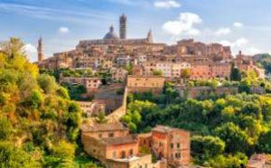 Students visit country side in Italy